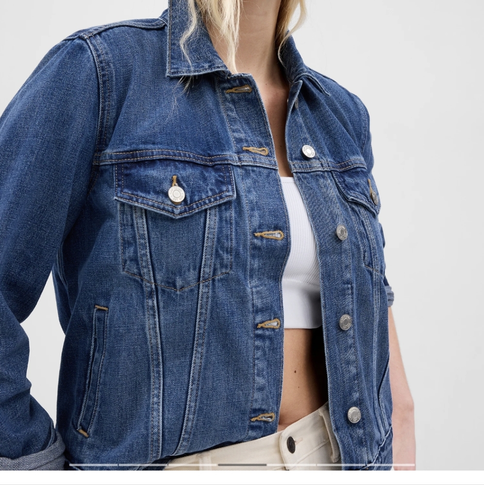 Women's Dark Wash Stretchy Fitted Denim Jacket, M
